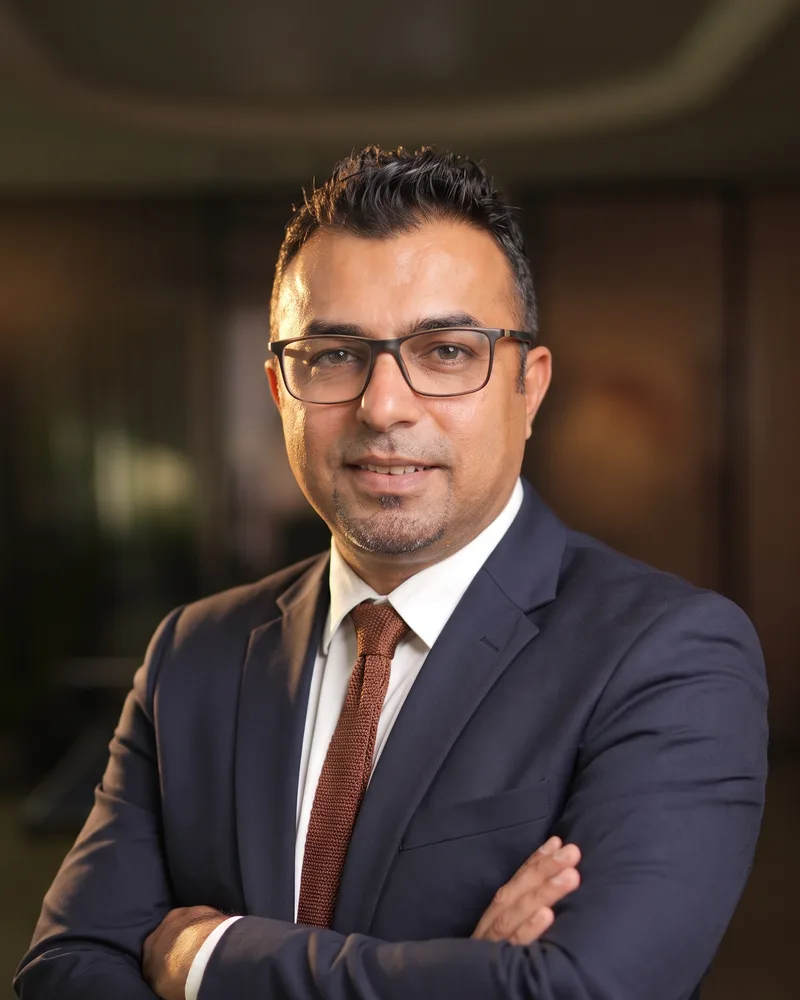 Mohammed Raza, operations at Fajr Interiors