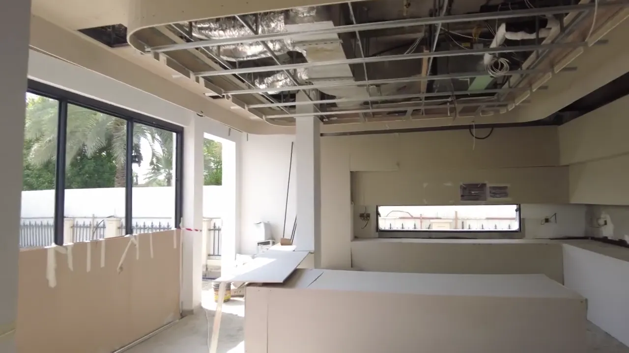 The kitchen mock-up in gypsum board, Jumeirah Islands