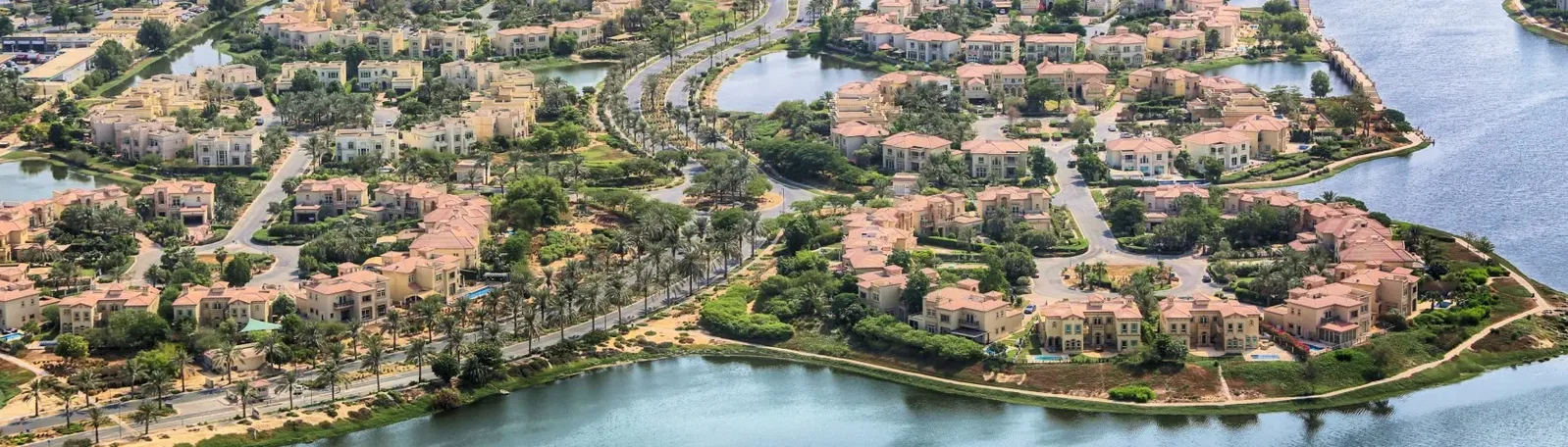 Location: Jumeirah Islands, Dubai