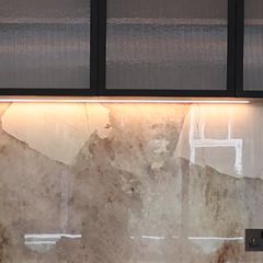 Marble splashback, from the kitchen photo