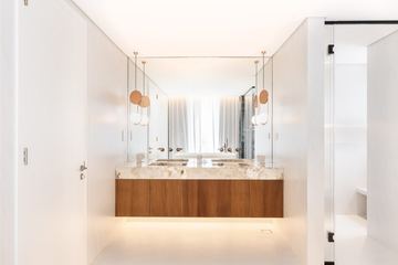 Photograph: vanity, the finished villa, Cluster 39, Villa 1, Jumeirah Islands, by Fajr Interiors